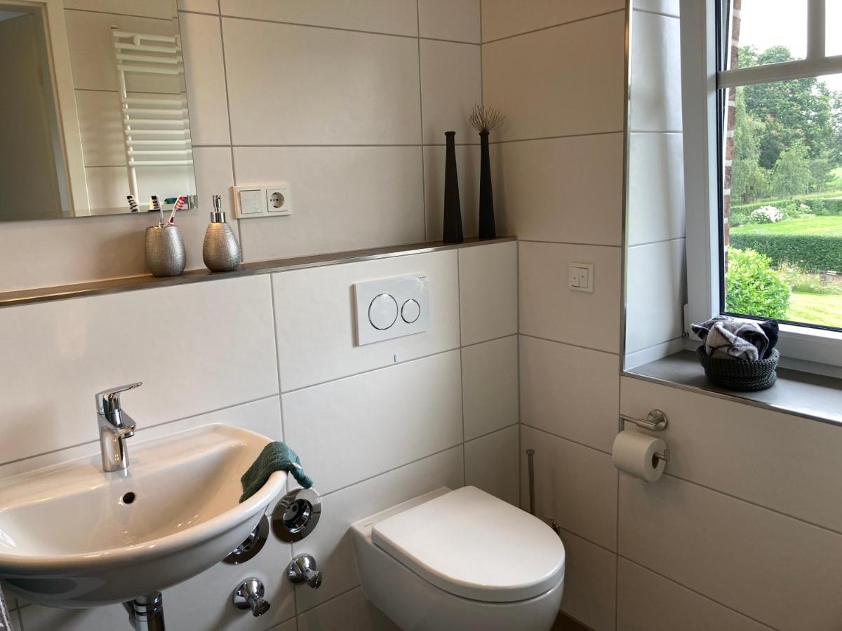 Ferienwohnung Heeser Birkenhof - Urlaub Auf Dem Bauernhof Mit Blick Ins Gruene Weeze Exterior photo